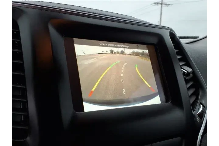 $13999 : Jeep Cherokee 2019 Latitude image 9