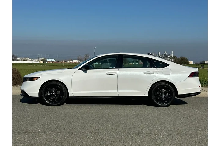 $32165 : Honda Accord 2025 SE 4dr Sed image 7