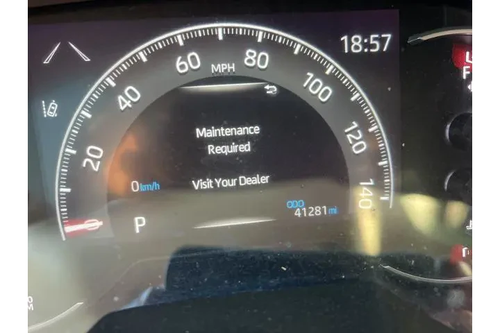 $27498 : Toyota RAV4 2024 LE 4dr SUV image 4