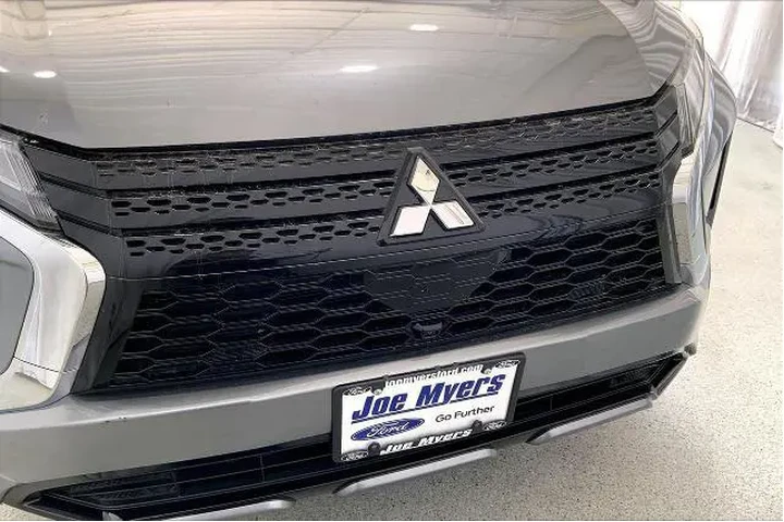 $20461 : Mitsubishi Eclipse Cross 202 image 7