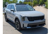 $36999 : Kia Sorento 2025 S 4dr SUV thumbnail