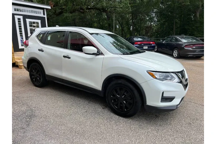 $10999 : 2019 Rogue S image 4