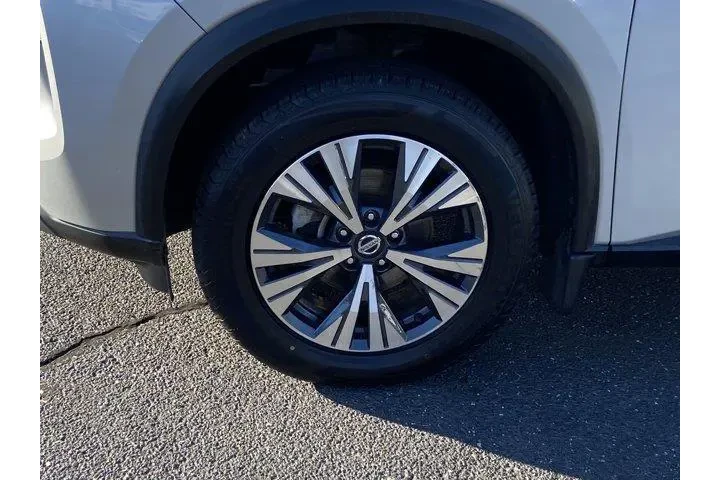 $13487 : Nissan Rogue 2021 AWD SV 4dr image 8