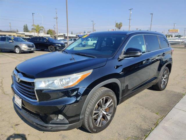 $20999 : 2016 Highlander XLE image 1