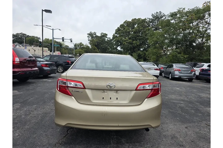 $8800 : 2012 Camry SE image 3