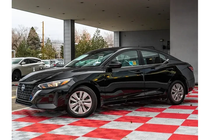 $18888 : Nissan Sentra 2025 S 4dr Sed image 1