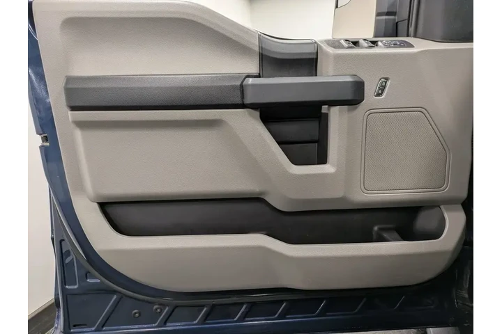 $24900 : Ford F-150 2020 4x4 XL 4dr S image 8