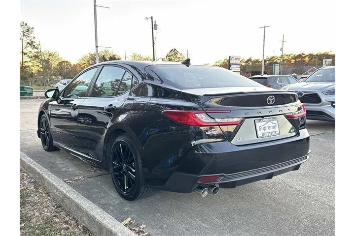 $28781 : Toyota Camry 2025 XSE 4dr Se image 4