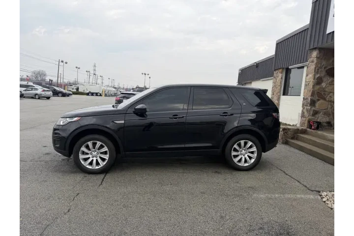 $14850 : 2019 Land Rover Discovery Spo image 3