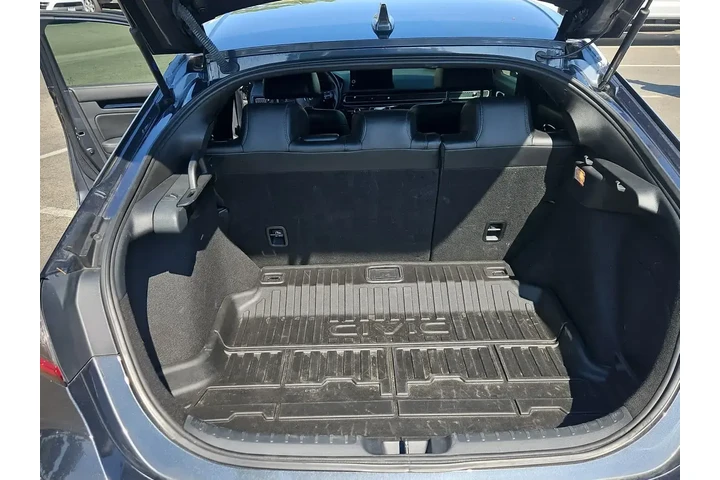 $28500 : Honda Civic 2024 Sport Touri image 9