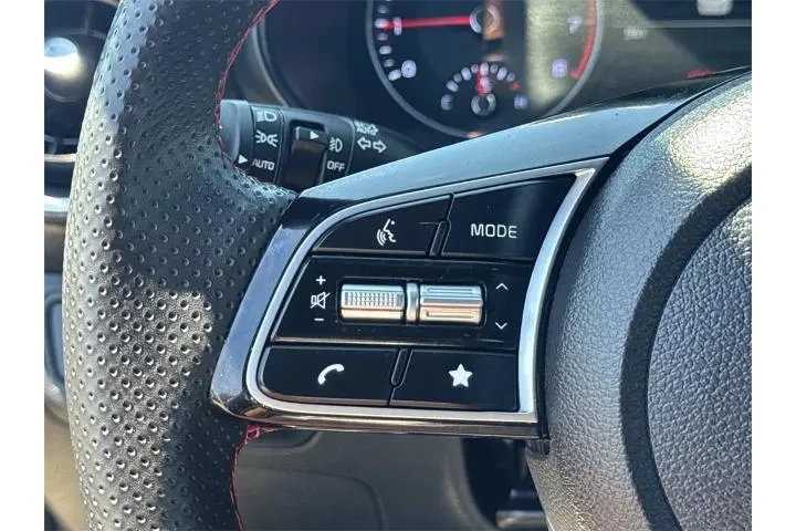 $19800 : Kia Forte 2024 GT 4dr Sedan image 10