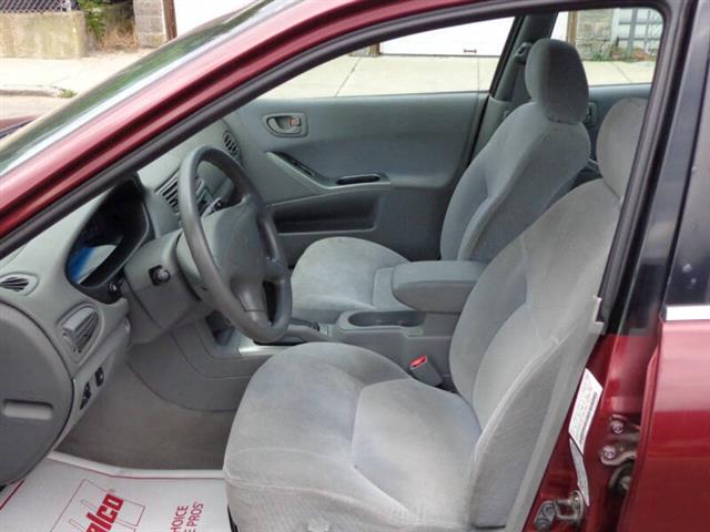 $3950 : 2003 Galant ES image 9