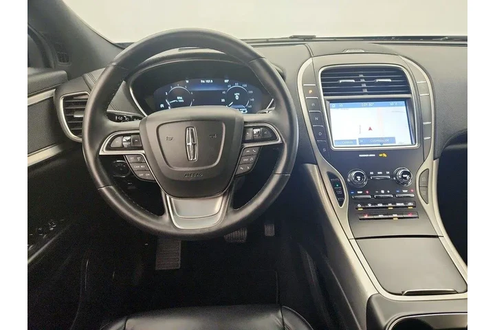 $20998 : Lincoln Nautilus 2020 4dr St image 10