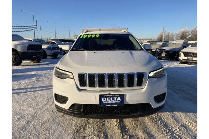 $20398 : 2020 Cherokee Latitude image 3