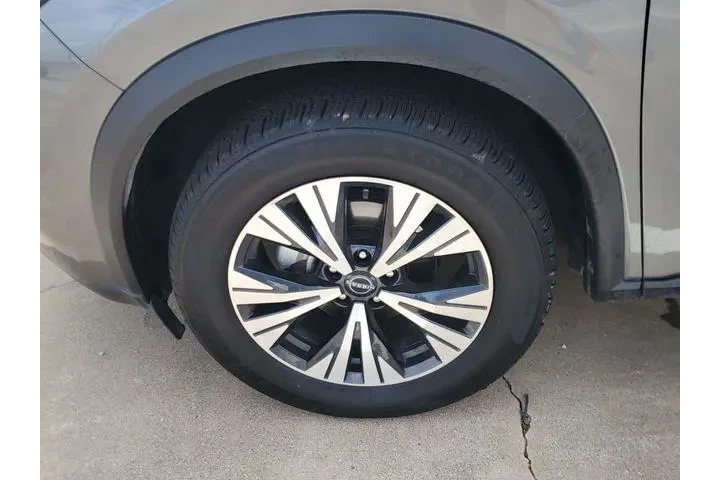 $21988 : Nissan Rogue 2023 AWD SV 4dr image 10