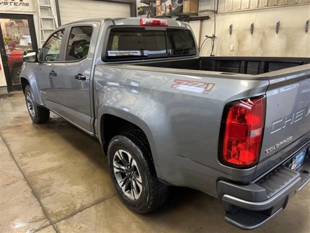 $31900 : 2021 Colorado 4WD Z71 image 2