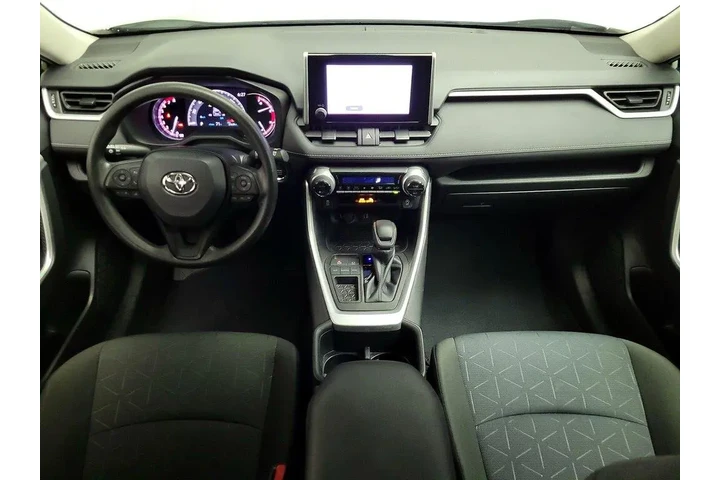 $27998 : Toyota RAV4 2023 XLE 4dr SUV image 9