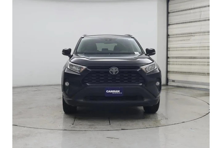 $27998 : Toyota RAV4 2021 XLE Premium image 5