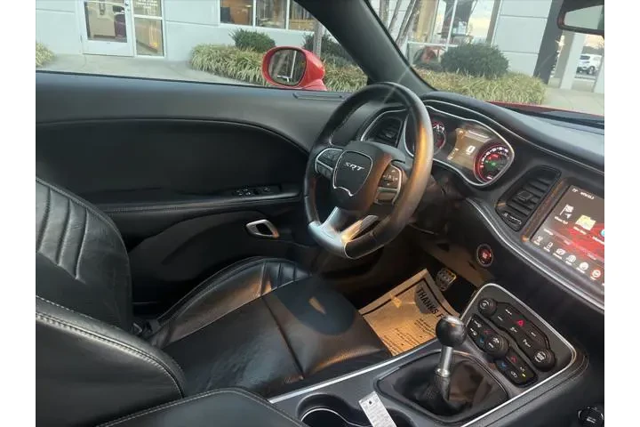 $31900 : Dodge Challenger 2016 SRT 39 image 9