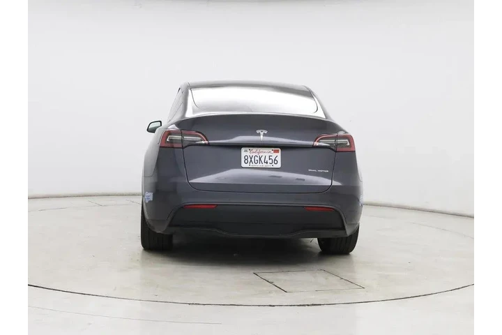 $31998 : Tesla Model Y 2021 AWD Long image 6