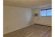 $2250 : Rental property with 1 bedro thumbnail