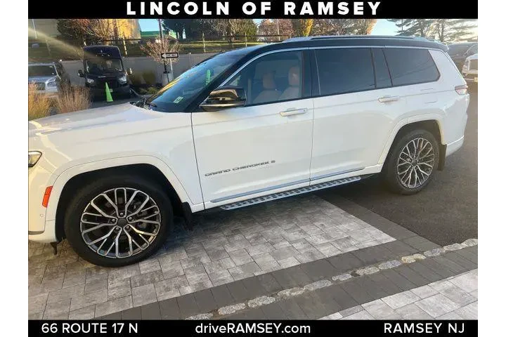 $37495 : Jeep Grand Cherokee L 2021 4 image 2