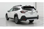 $28998 : Subaru Outback 2023 AWD Limi thumbnail
