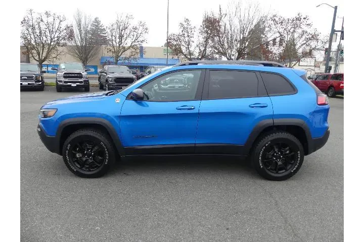 $22990 : Jeep Cherokee 2019 4x4 Trail image 2