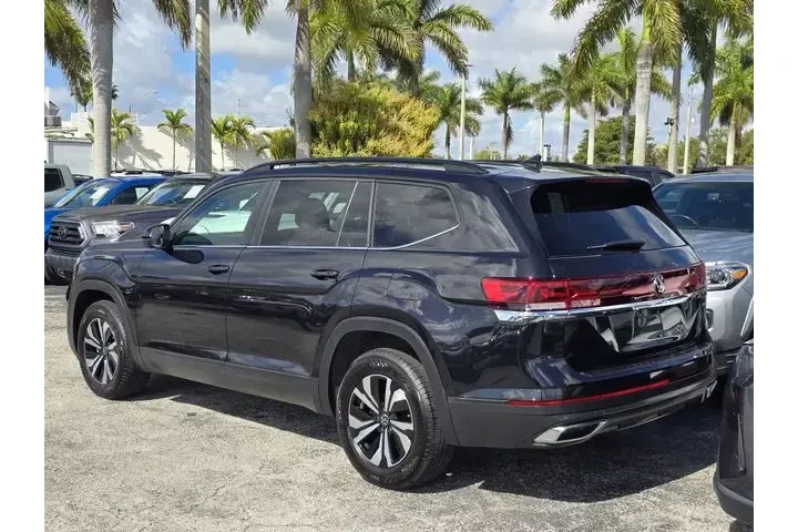 $29990 : Volkswagen Atlas 2025 SE 4dr image 4