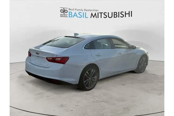 $19495 : Chevrolet Malibu 2025 LT 4dr image 5