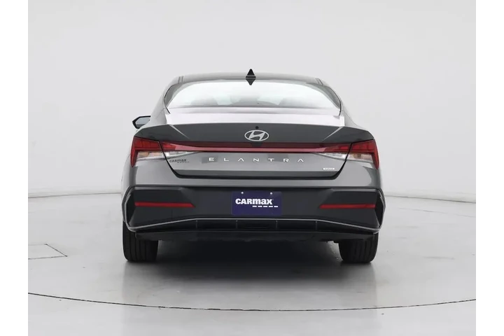 $24998 : Hyundai ELANTRA Hybrid 2025 image 6