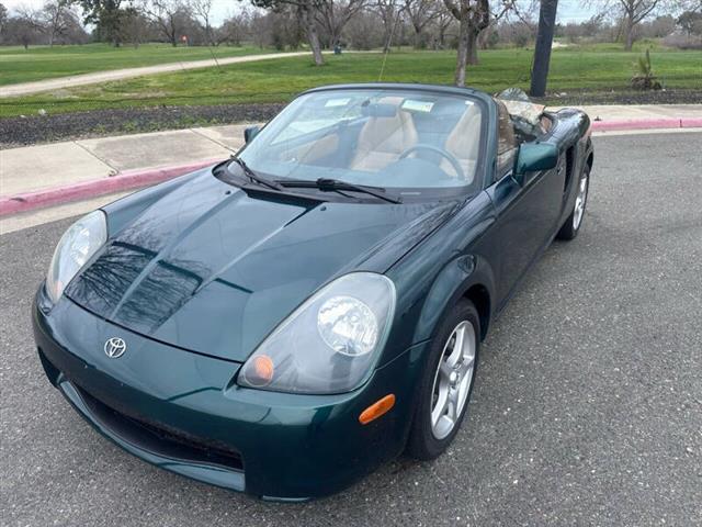 $12995 : 2002 MR2 Spyder image 9