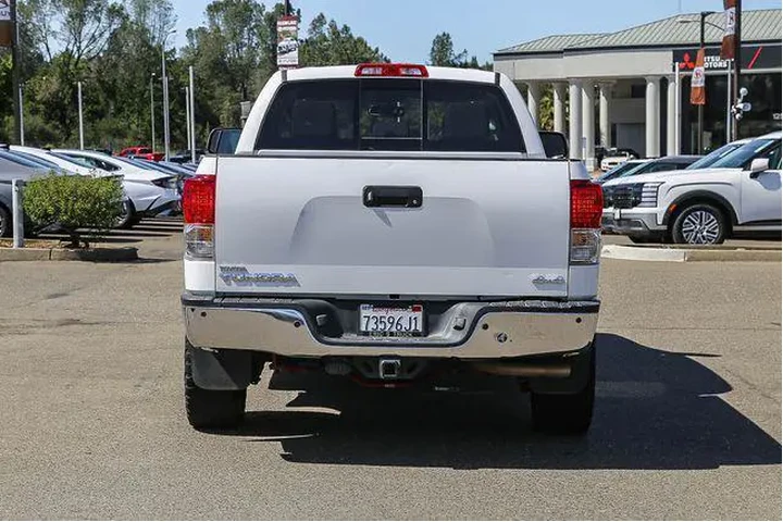 $24991 : Toyota Tundra 2013 4x4 Limit image 4