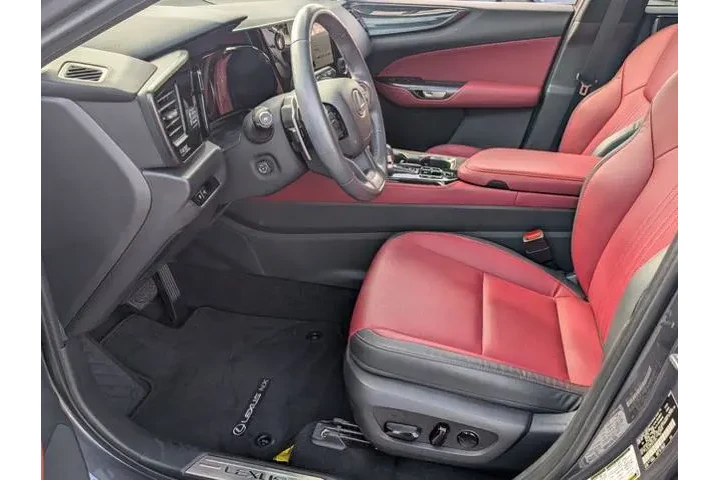 $38547 : Lexus NX 250 2025 Premium 4d image 5