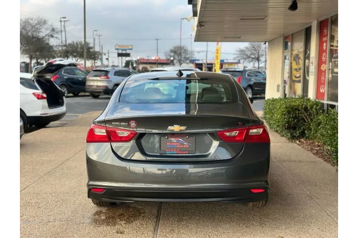 $11999 : 2017 Malibu LS image 8