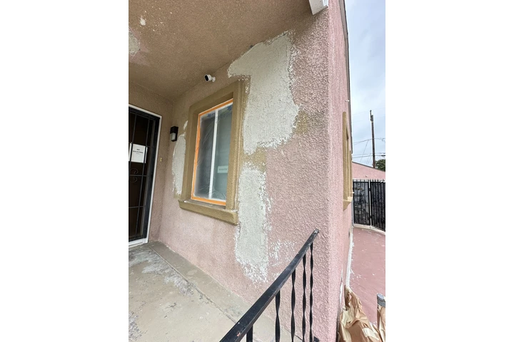 A J & ME PAINT  SERVICES image 7