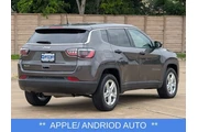 $22903 : Jeep Compass 2024 4x4 Sport thumbnail
