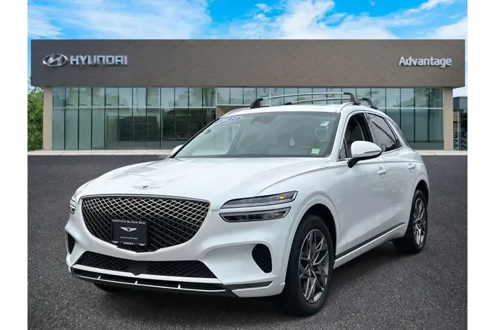 $33930 : Genesis GV70 2023 AWD 2.5T S image 4