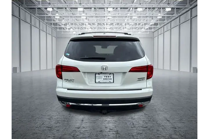 $15966 : Honda Pilot 2016 AWD Touring image 2