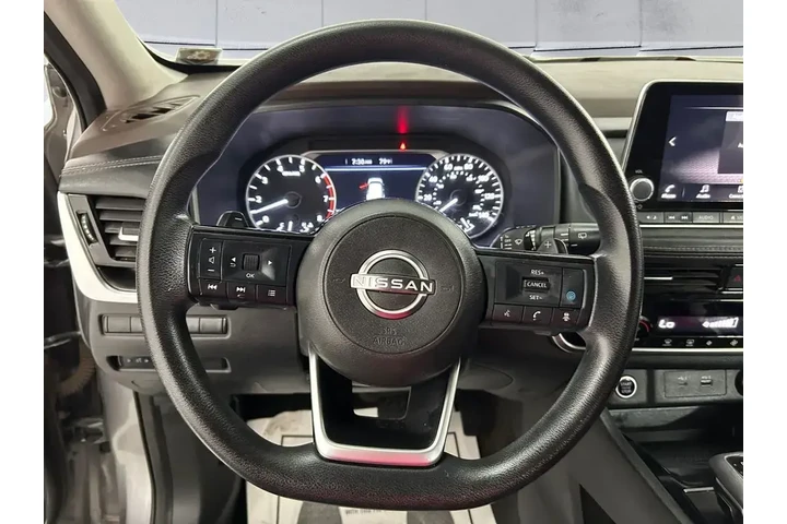 $21721 : Nissan Rogue 2022 SV 4dr Cro image 9