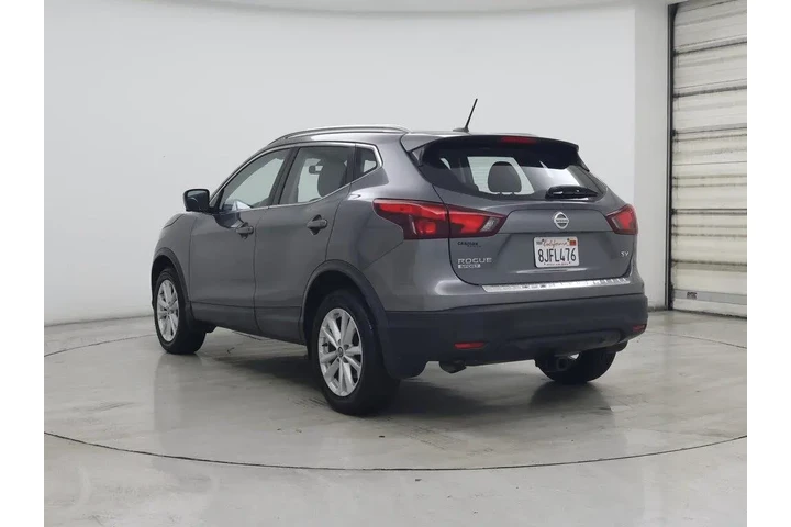 $17998 : Nissan Rogue Sport 2019 S 4d image 2