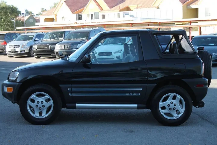 $8995 : 1998 RAV4 Base image 5