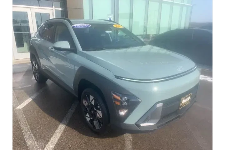 $22988 : Hyundai KONA 2025 AWD SEL 4d image 7