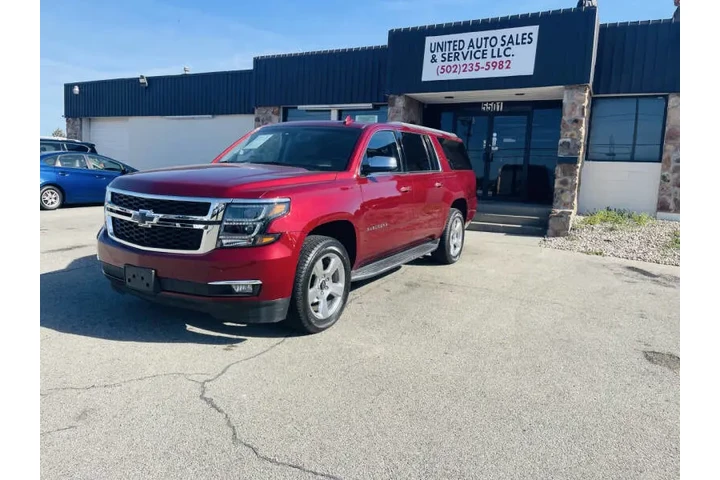 $17999 : 2017 Suburban Premier image 3