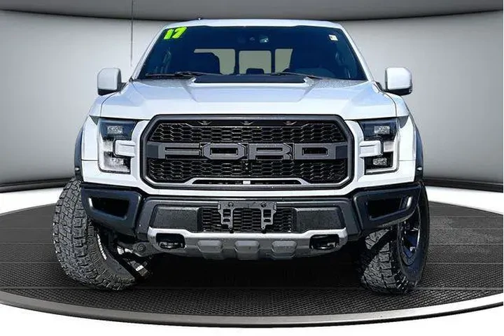 $29000 : Ford F-150 2017 4x4 Raptor 4 image 2