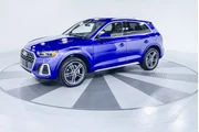 $28420 : Audi Q5 2022 AWD e quattro S thumbnail