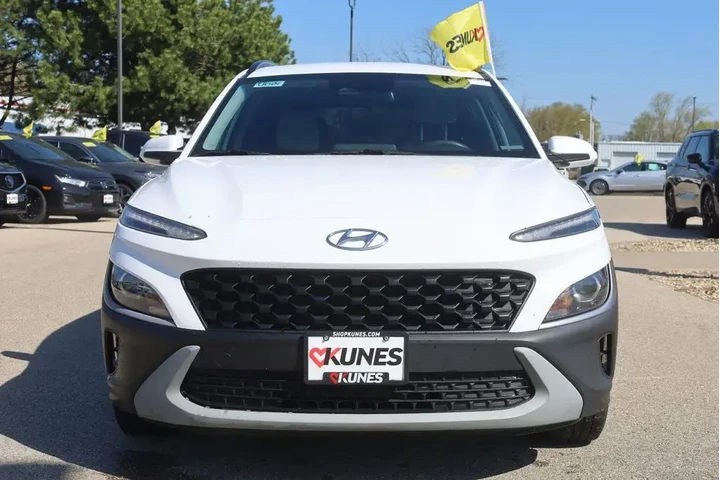$16777 : Hyundai KONA 2022 AWD SEL 4d image 3