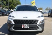 $16777 : Hyundai KONA 2022 AWD SEL 4d thumbnail