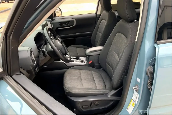 $25533 : Ford Bronco Sport 2023 AWD B image 8