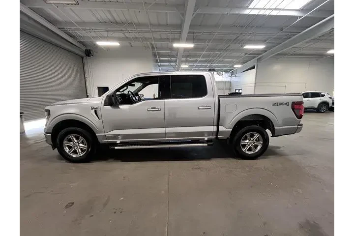 $35637 : Ford F-150 2024 4x4 XLT 4dr image 6